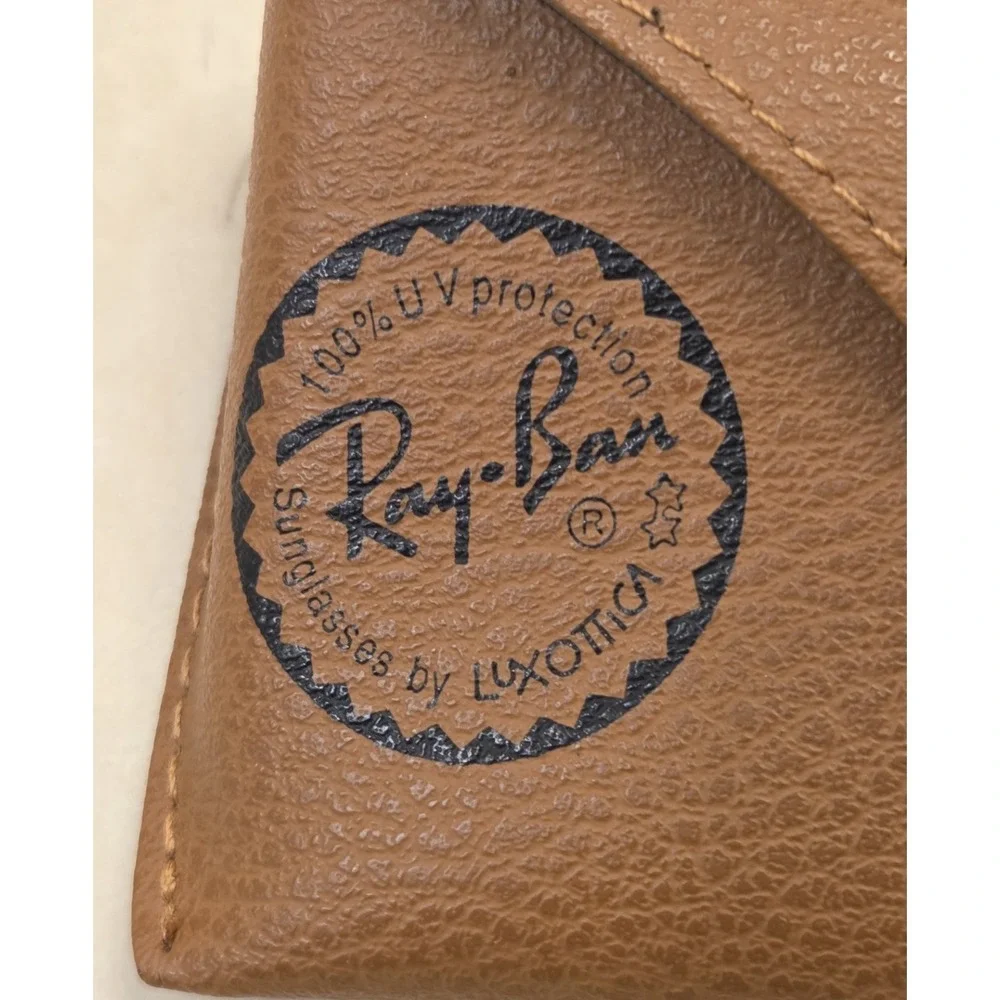 Authentic Luxottica Ray Ban Pebbled Brown Sunglasses‎ Glasses Snap Case ONLY